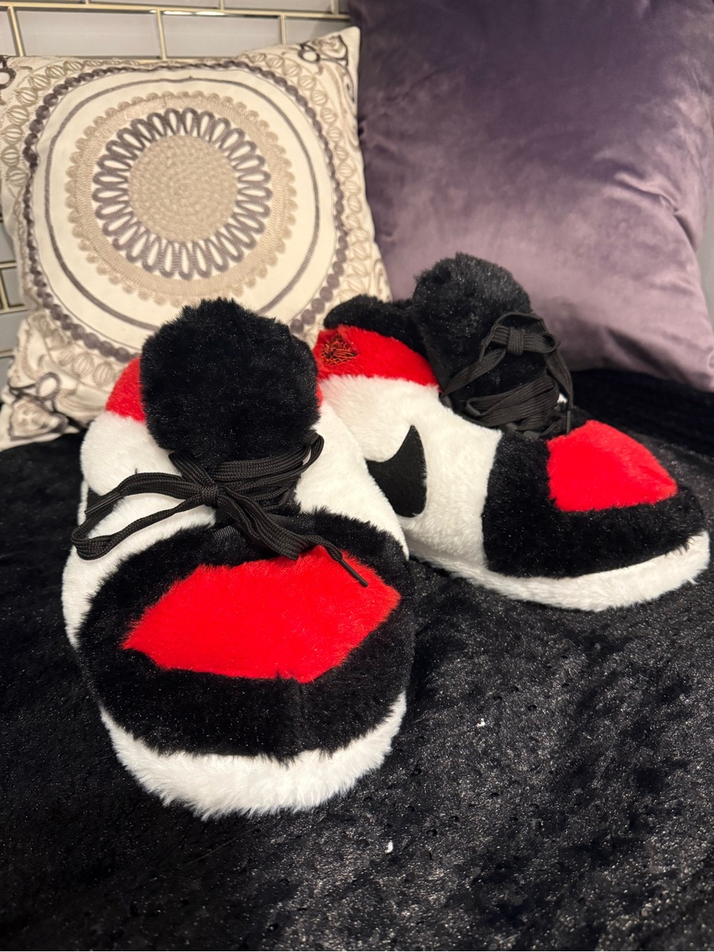 Sneaker Slippers Black/Red Air Jordan Unisex